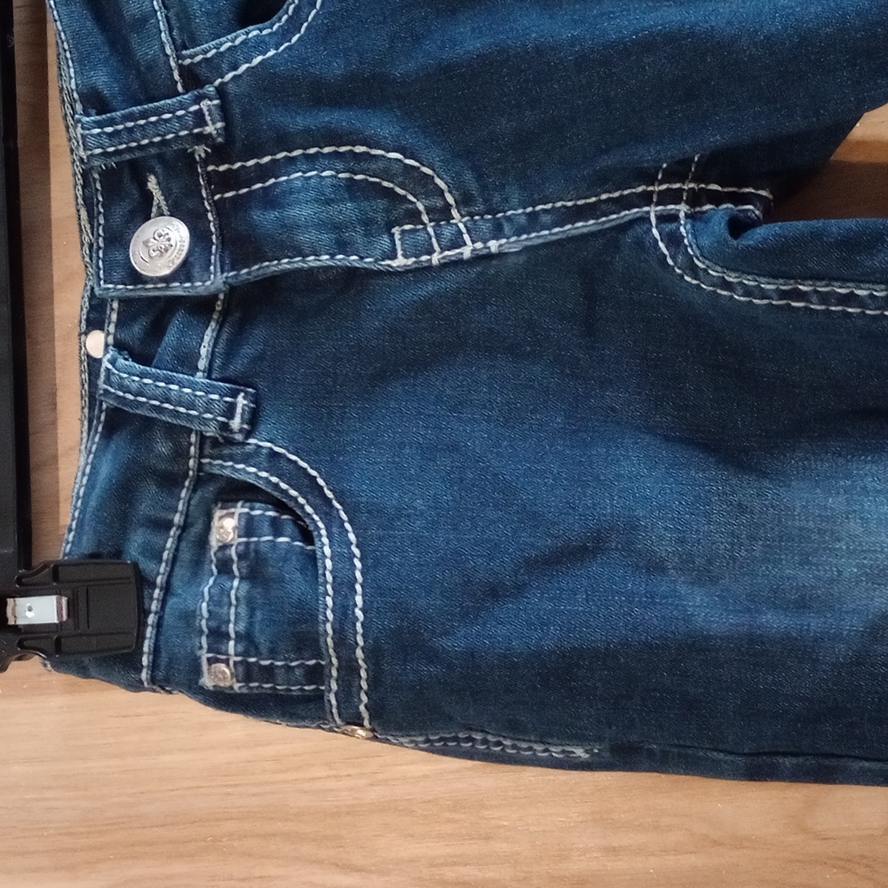 Jeans - Picture 2 of 5